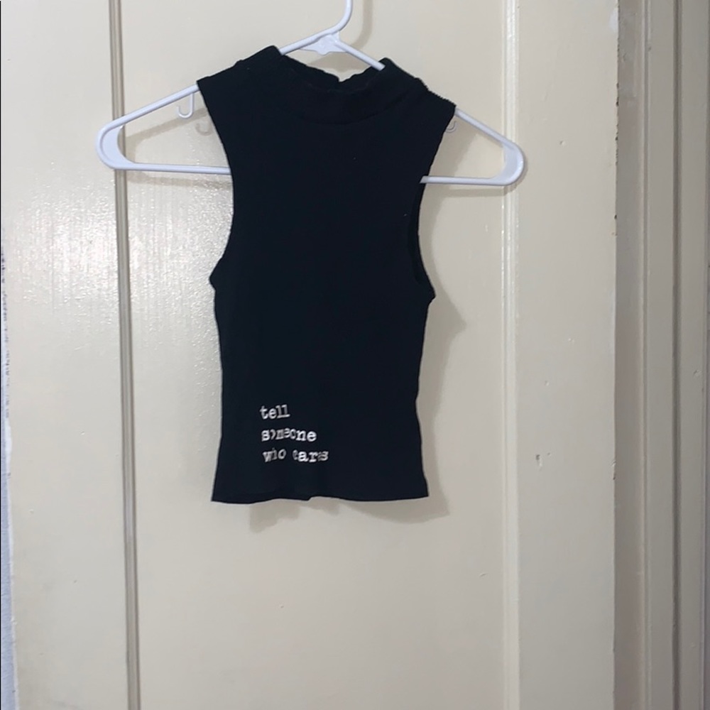 Graphic crop top